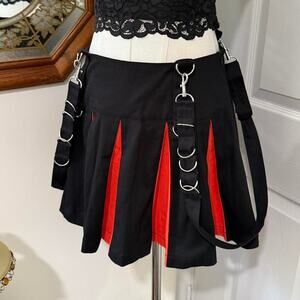 NWT Dolls Kill Trickz N' Treatz Black & Orange Pleated Mini Suspender Skirt M